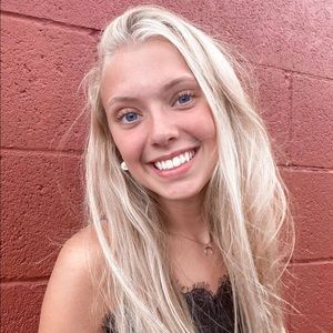 Meet your Posher, Logan